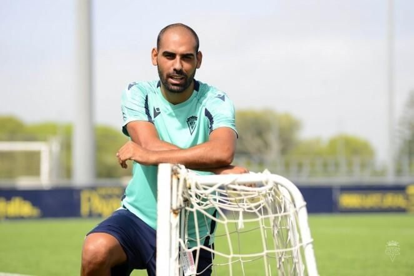 Fali posa en las instalaciones de El Rosal.