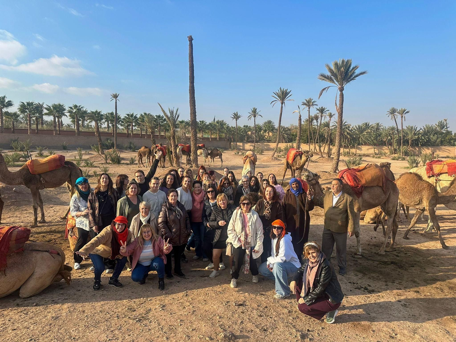 Las participantes pudieron recorrer el desierto de Agafay en camello.