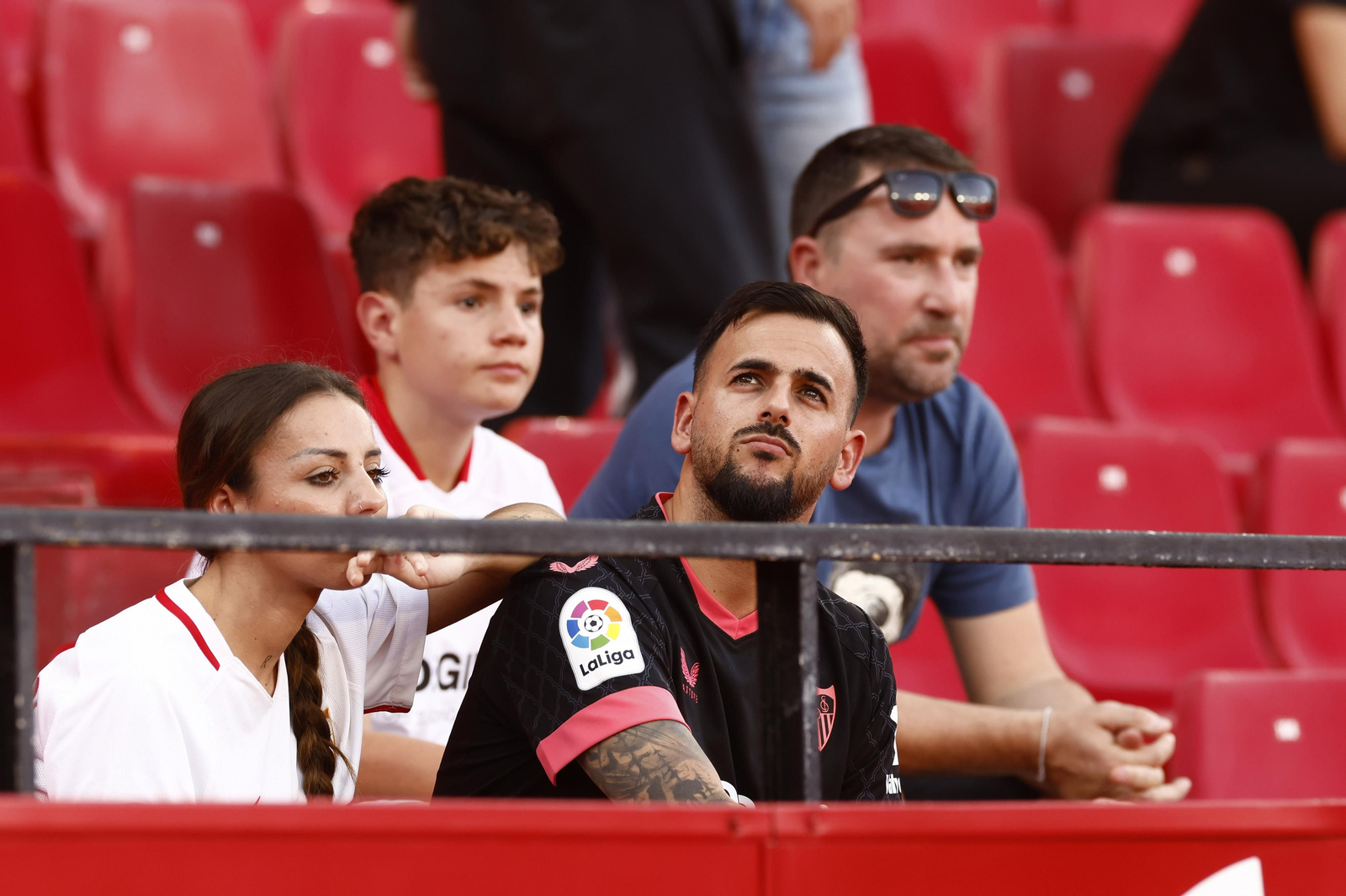 Búscate en las fotos del Sevilla-Valencia