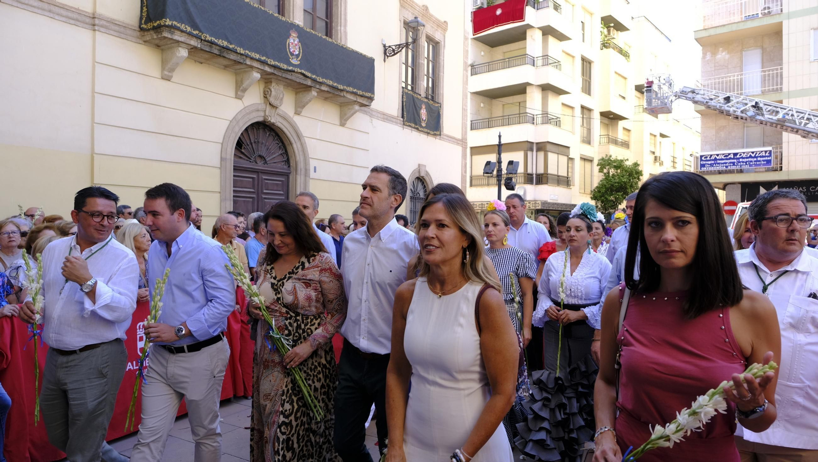 La ofrenda floral a la Virgen del Mar en la Feria de Almería 2025, en imágenes