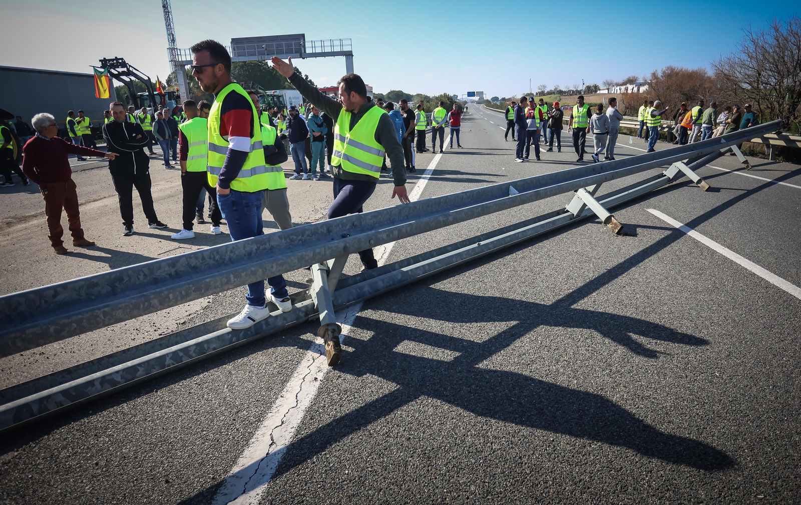 Jerez colapsado por la protesta de agricultores vy ganaderoa