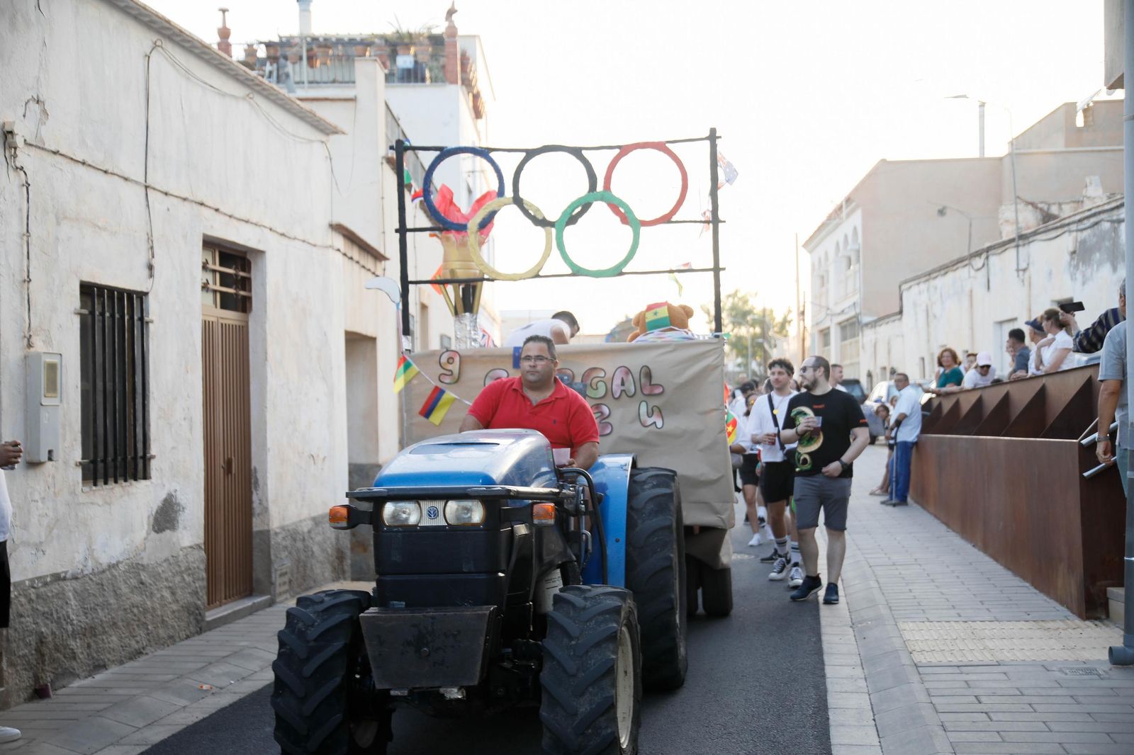 Así se ha vivido el tradicional desfile de carrozas de Gérgal