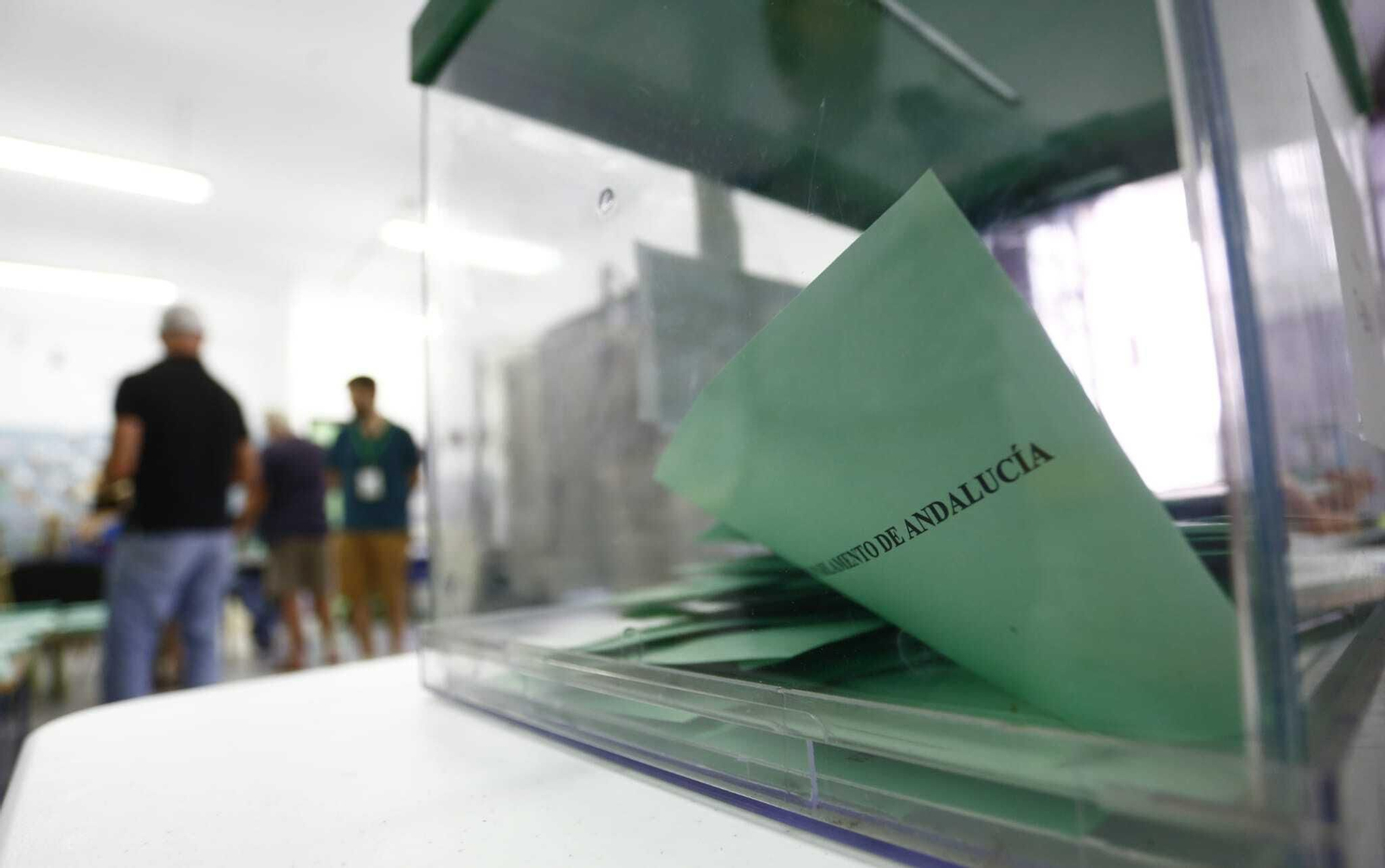 Las fotos de la jornada electoral del 19J en Málaga