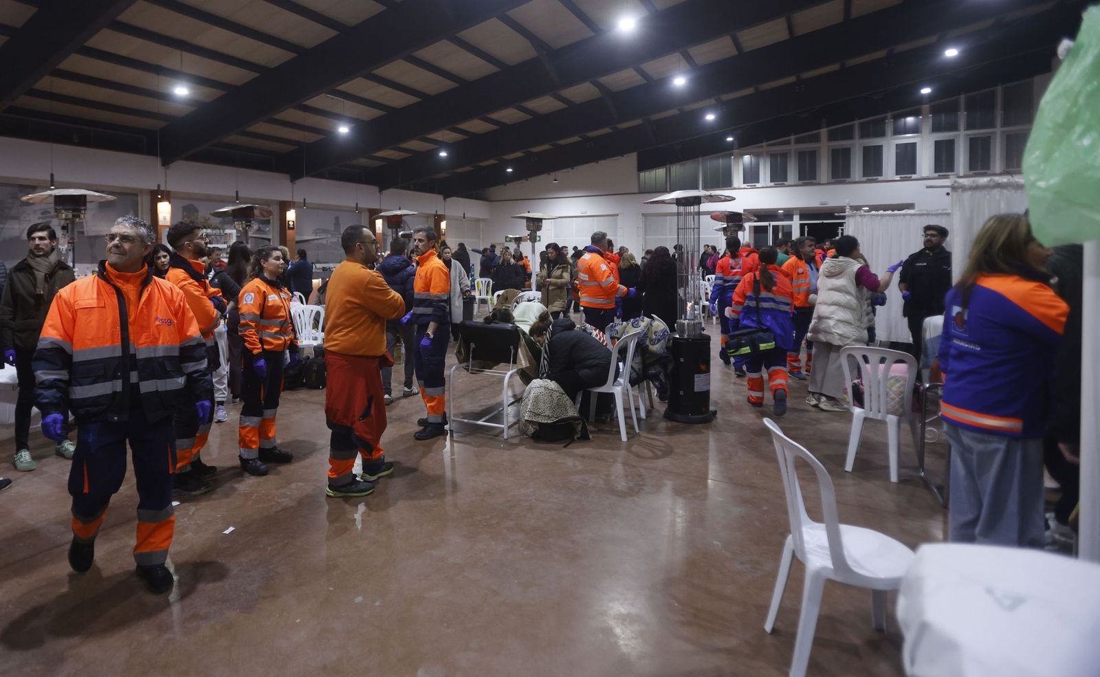 Hospital de campaña montado en la caseta municipal de Adamuz