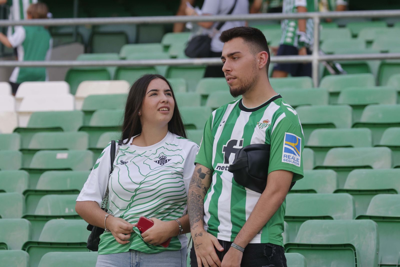 Búscate en las gradas del Villamarín