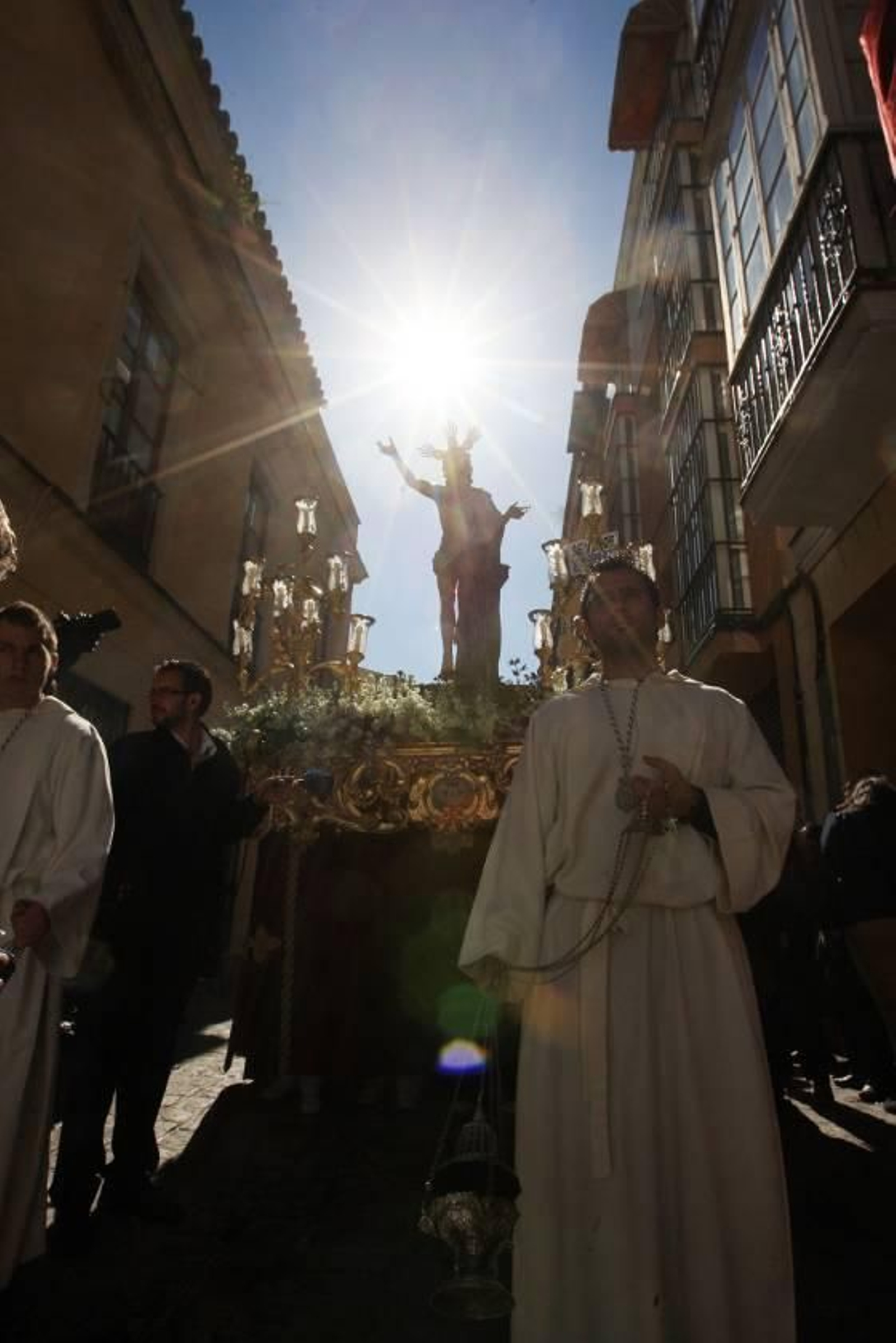 A las 10 horas se producía la salida de la procesión en una mañana bastante fría en lo climatológico y en lo ambiental

Foto: Juan Carlos Toro