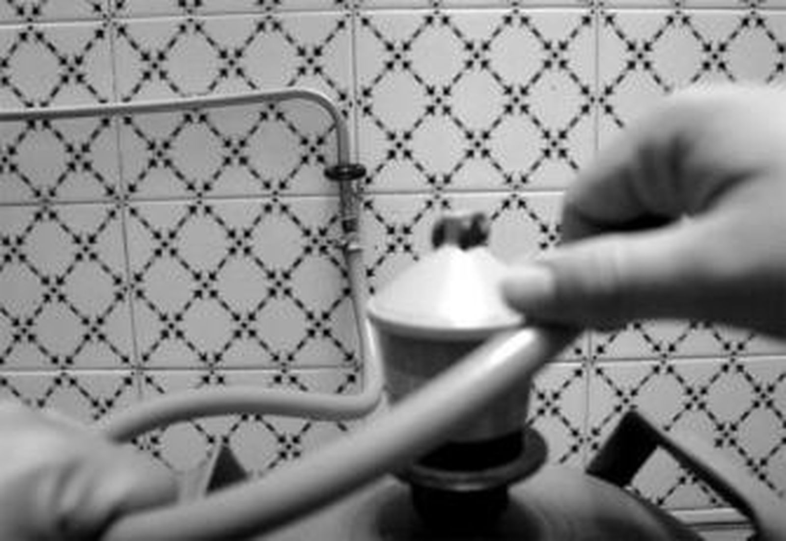 En las gomas de la instalación debe aparecer la fecha de caducidad.