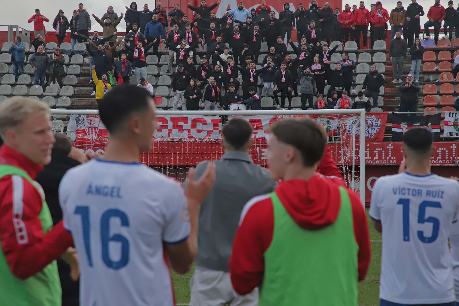 Las mejores fotos del Algeciras - Betis Deportivo de Primera Federación