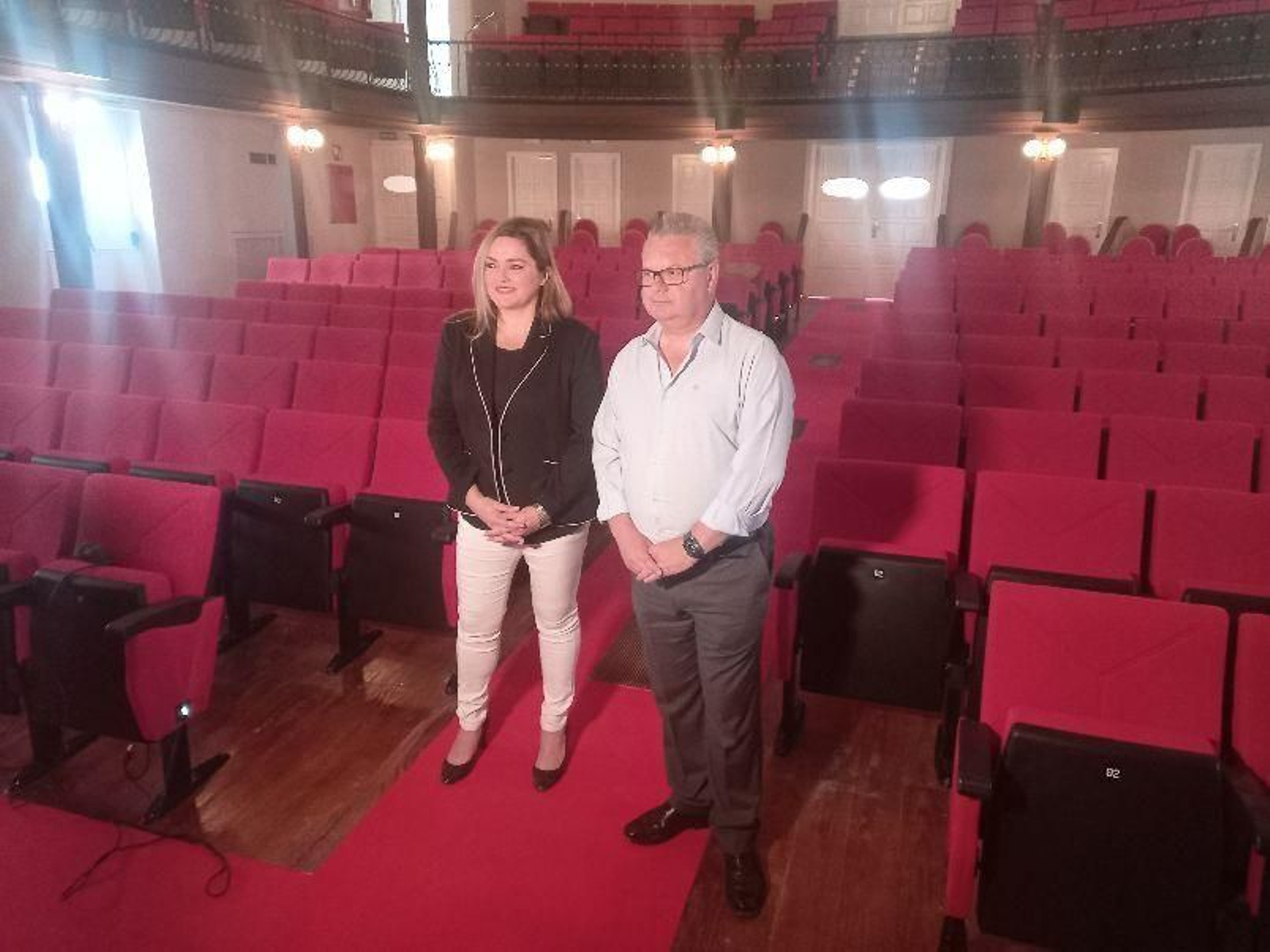Eva Torres y Esteban Morales, en el Teatro Circo de Puente Genil.