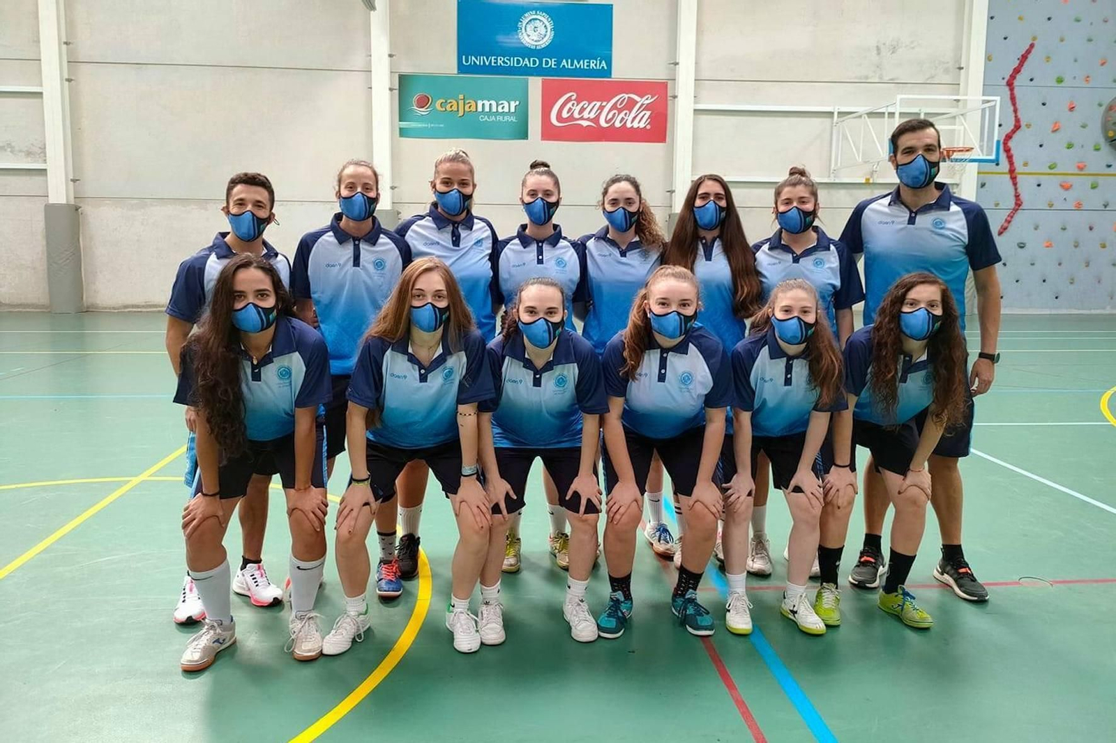 Plantel del equipo femenino de fútbol sala de la UAL