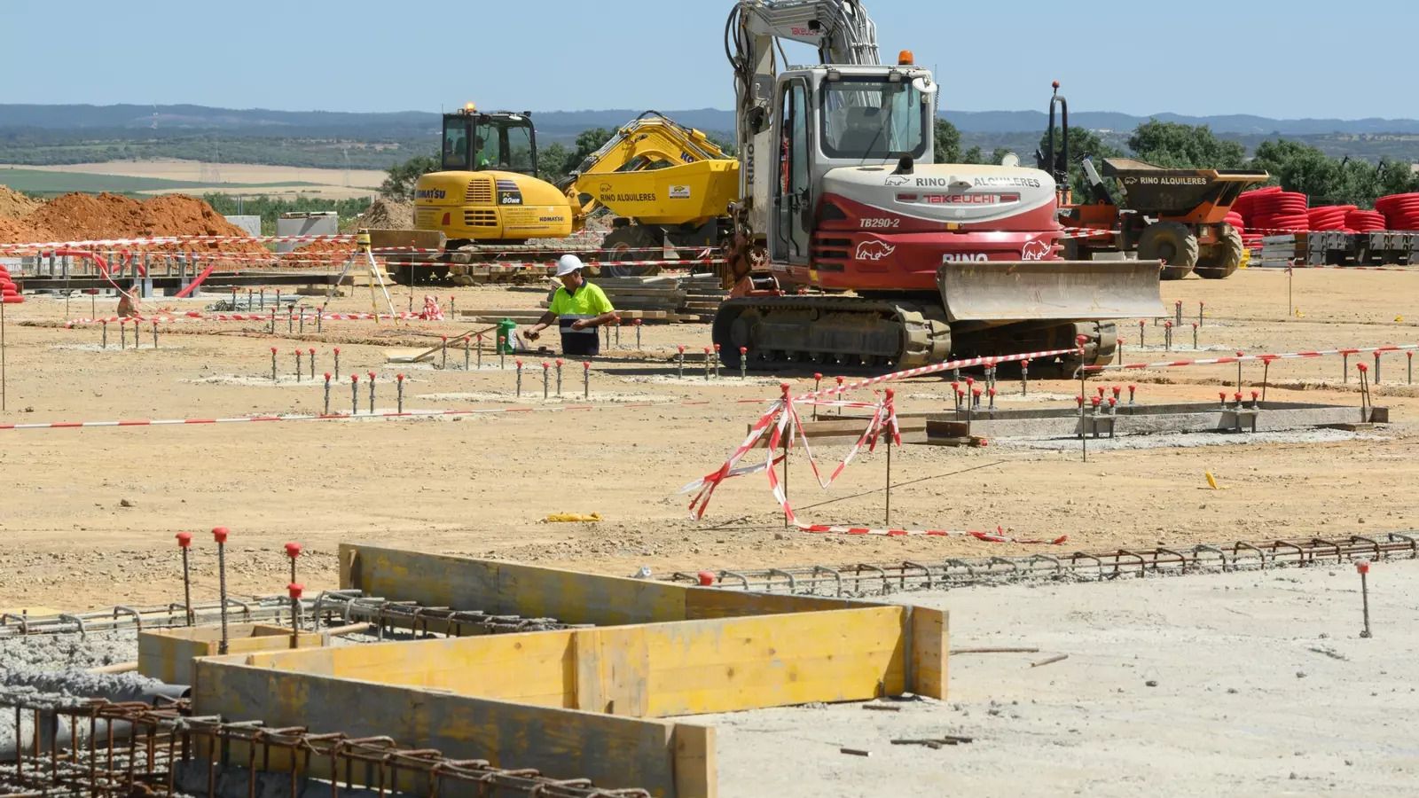 Obras de construcción de la subestación eléctrica Condado.