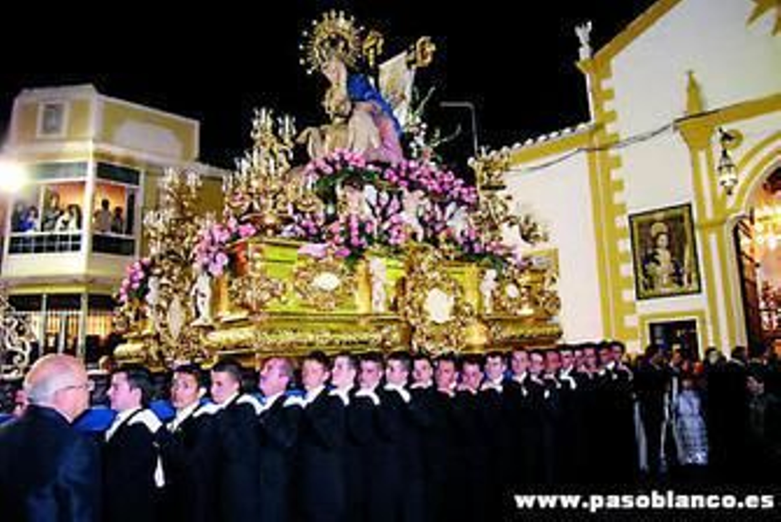 La imagen de Ntra. Sra. de las Angustias, del siglo XIX, procesiona el Jueves Santo en Huércal-Overa.