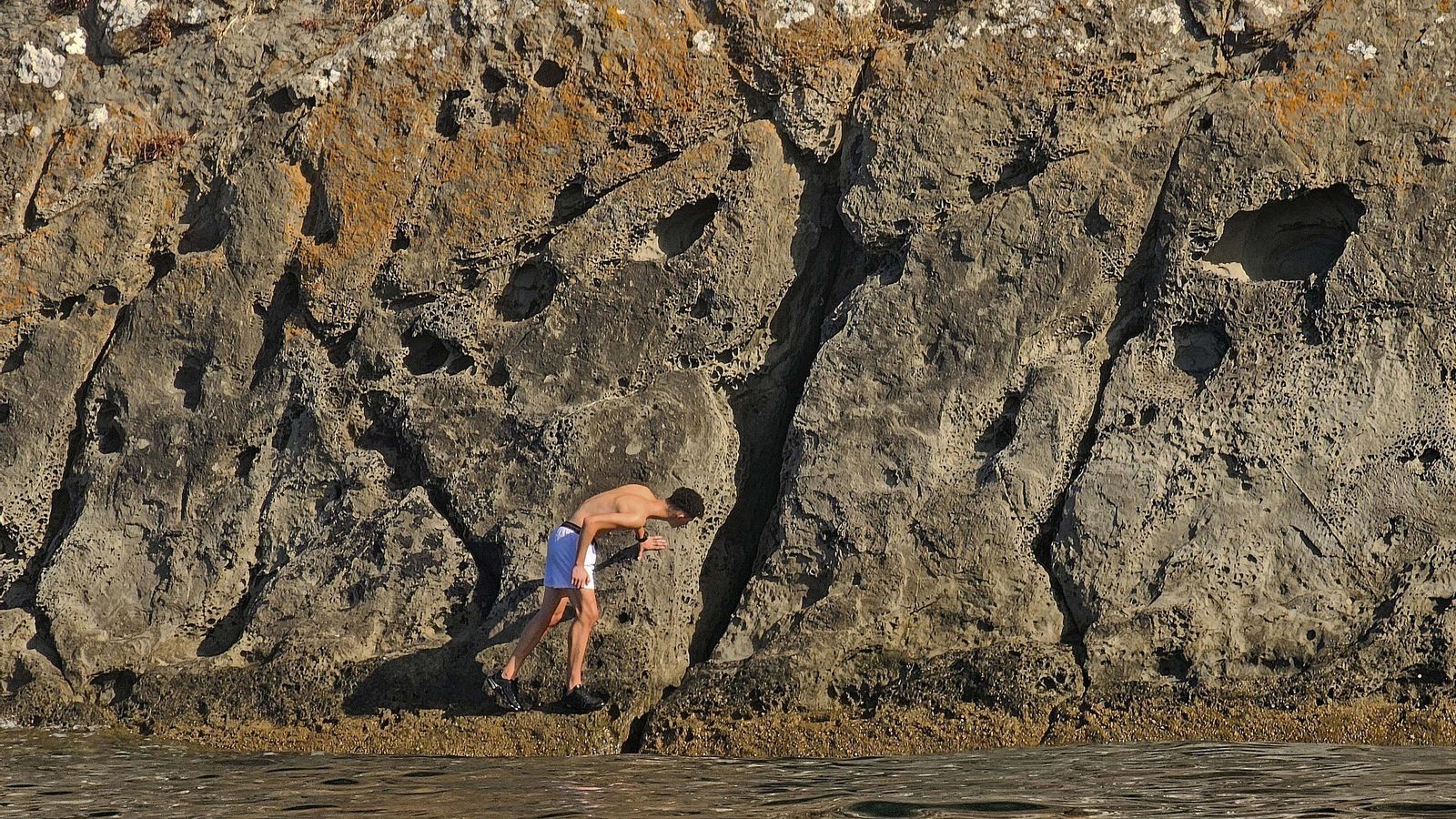 Ruta de paddle surf por la playa de Getares en Algeciras