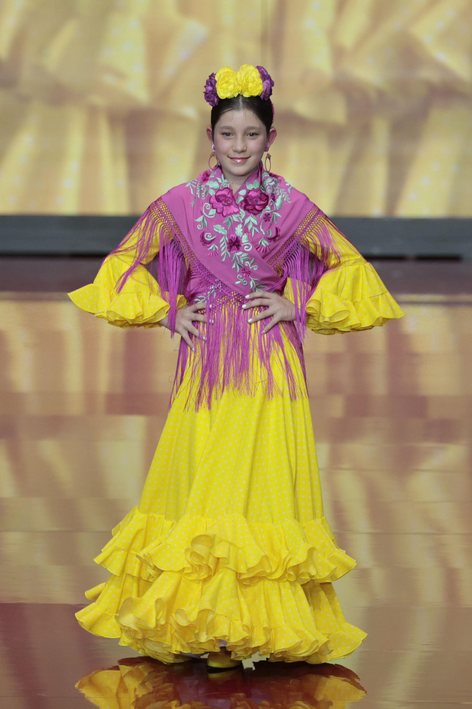 El desfile de Hermanas Serrano en SIMOF 2022, todas las fotos