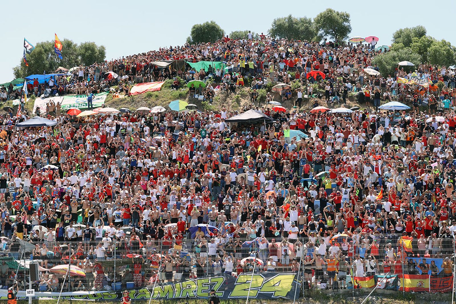 Búscate el domingo de Gran Premio de Jerez 2025 (II)