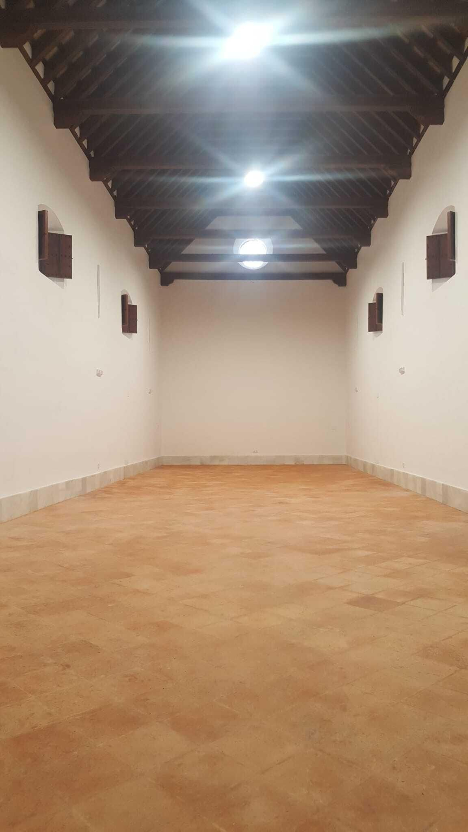 Una de las naves restaurada.