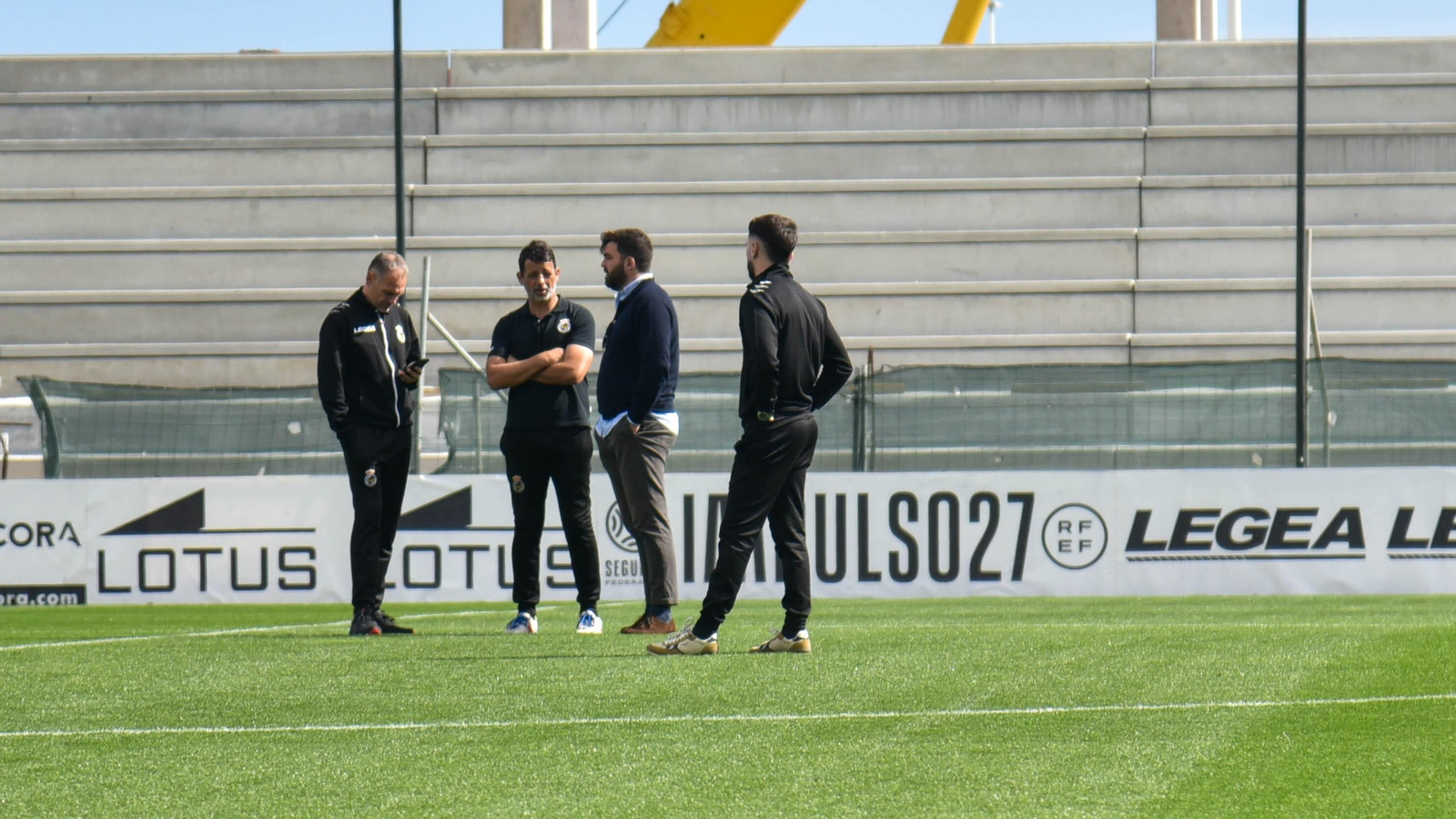 La intrahistoria de la foto oficial de la Balona 2023-24, en imágenes