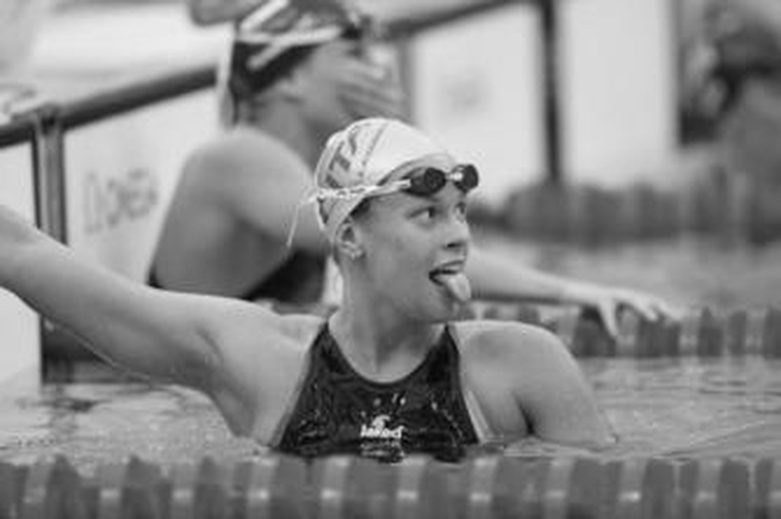 La italiana Federica Pellegrini celebra su récord en los 200 metros libre.