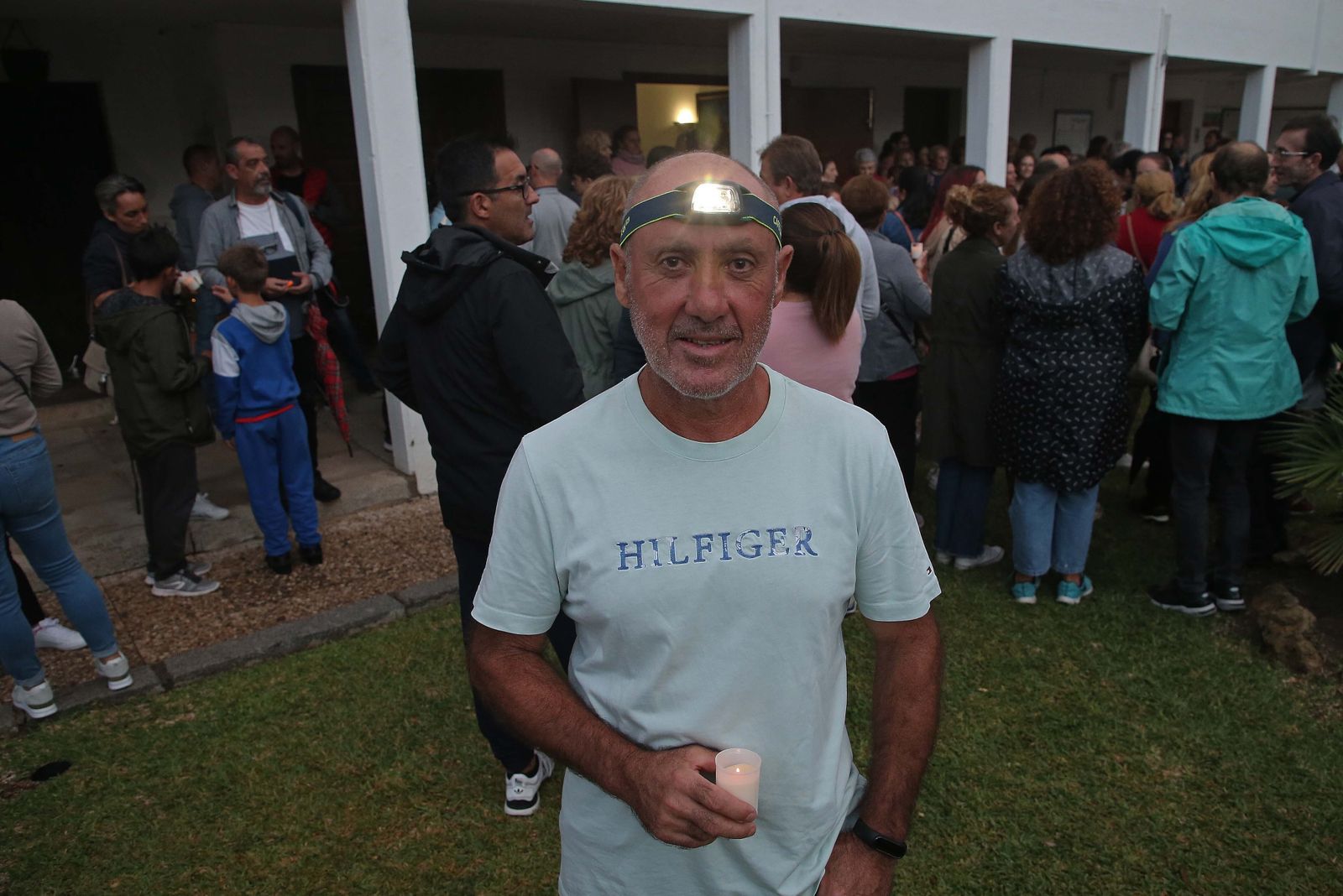 Fotos de la manifestación contra los cortes de luz en Castellar