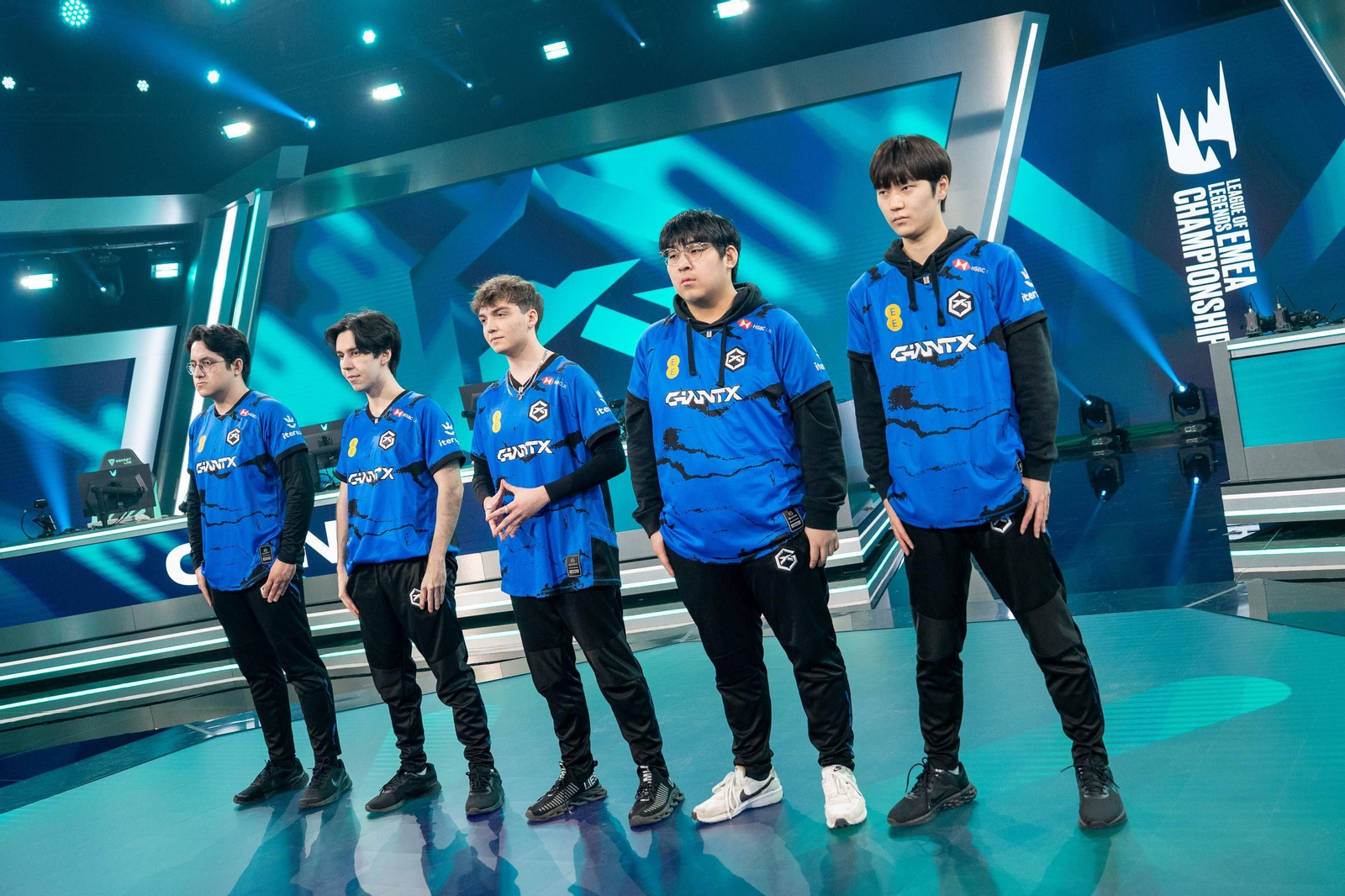 El equipo de GIANTX.