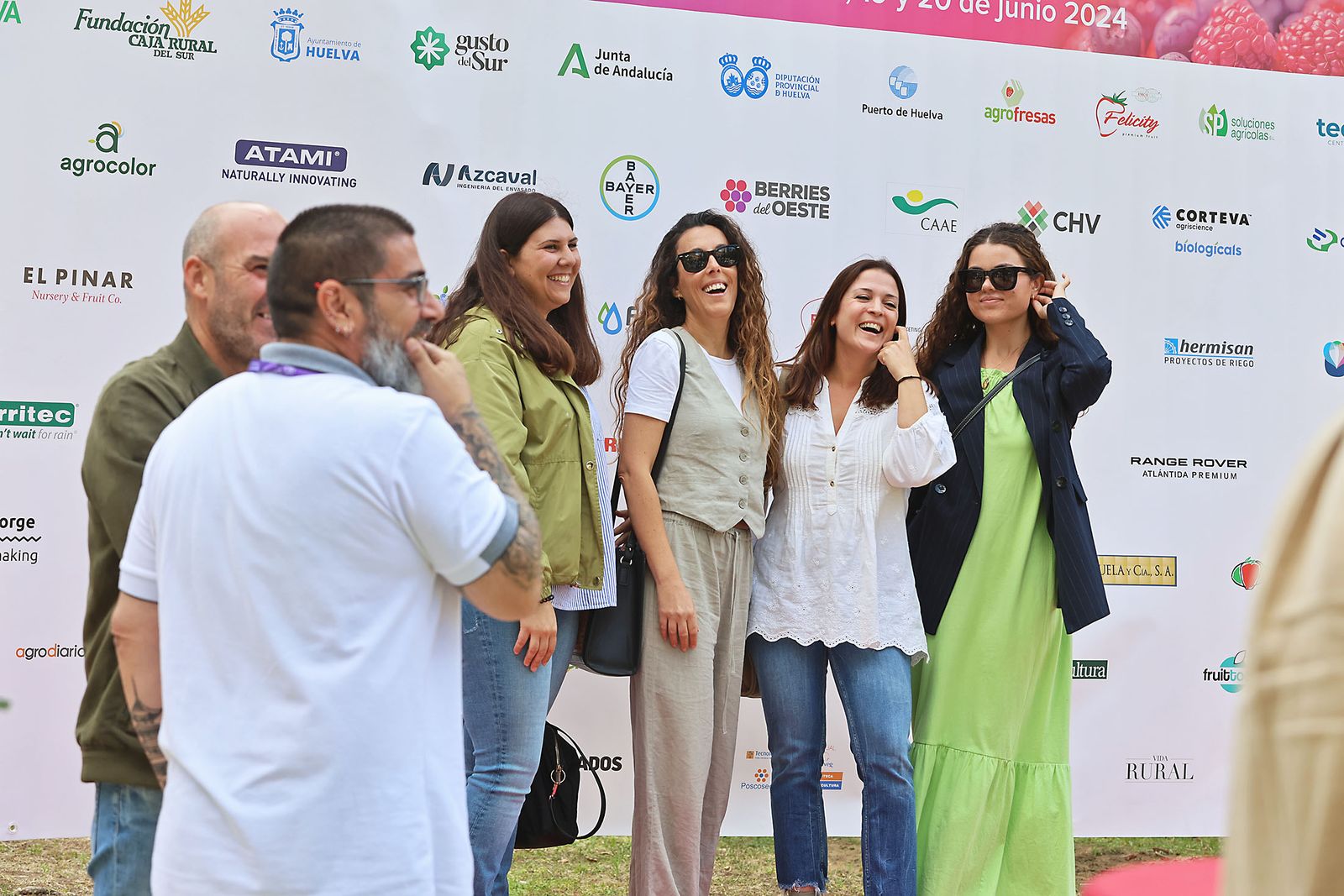 Imágenes del  IX Congreso de los frutos Rojos en la mañana de jueves