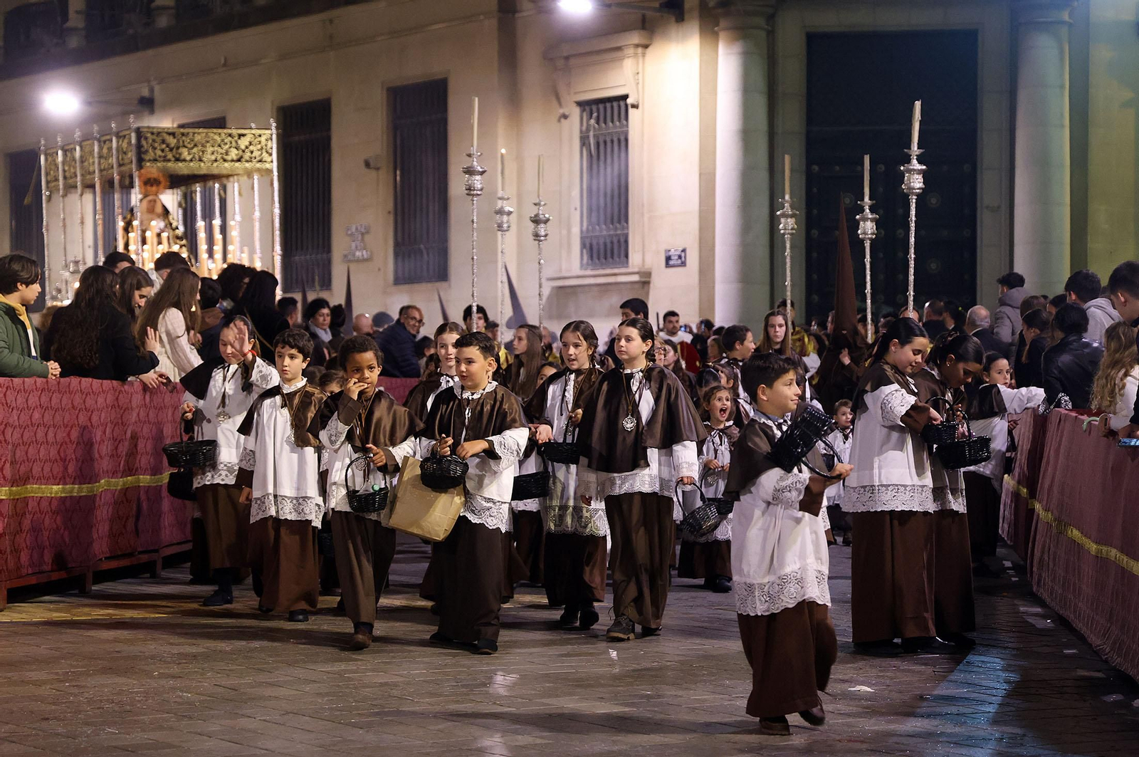 Lunes Santo: Imágenes de la Hermandad del Calvario