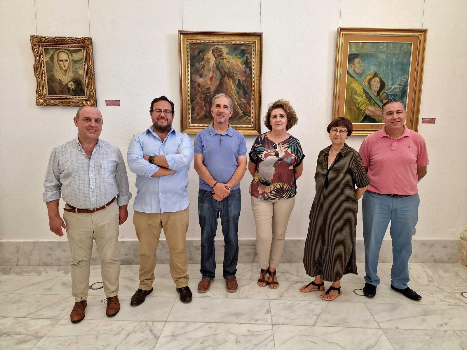 El concejal Enrique Iglesias, con parte de su equipo.