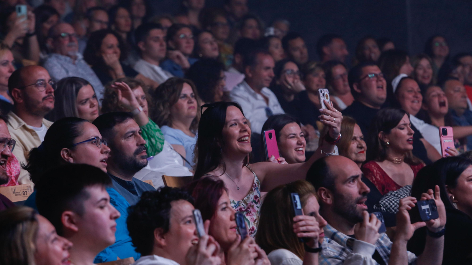 Fotos del concierto de Malú en La Línea