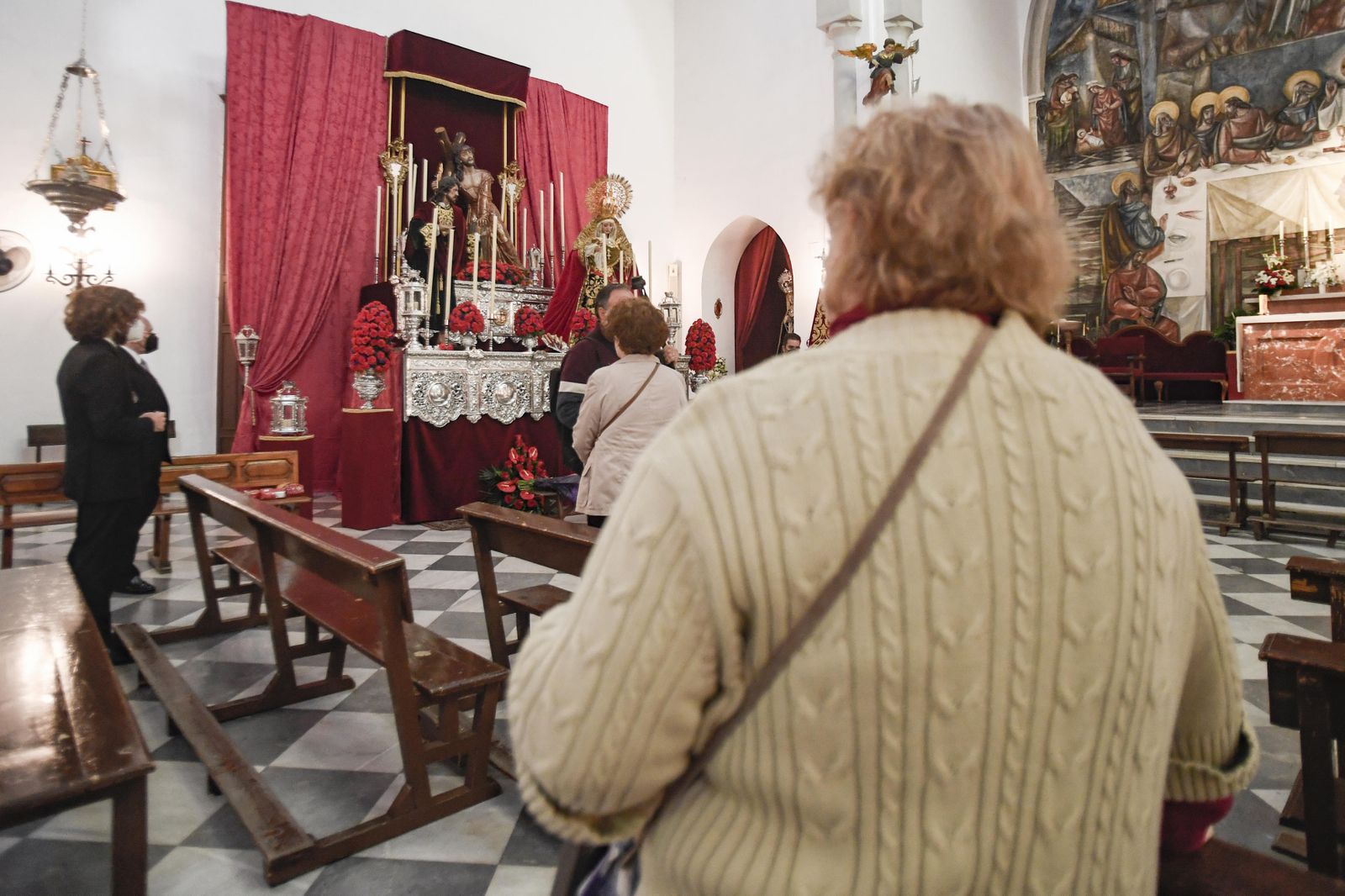 Fotos: el Zaidín visita a la hermandad el Trabajo en el Corpus Christi