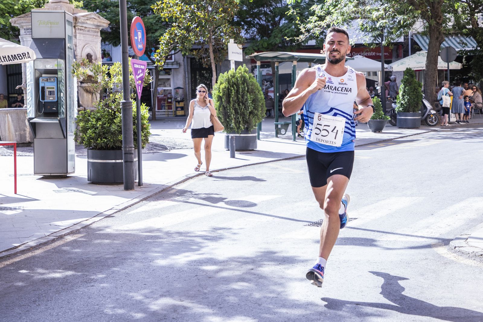 Los atletas deberán superar un duro recorrido.