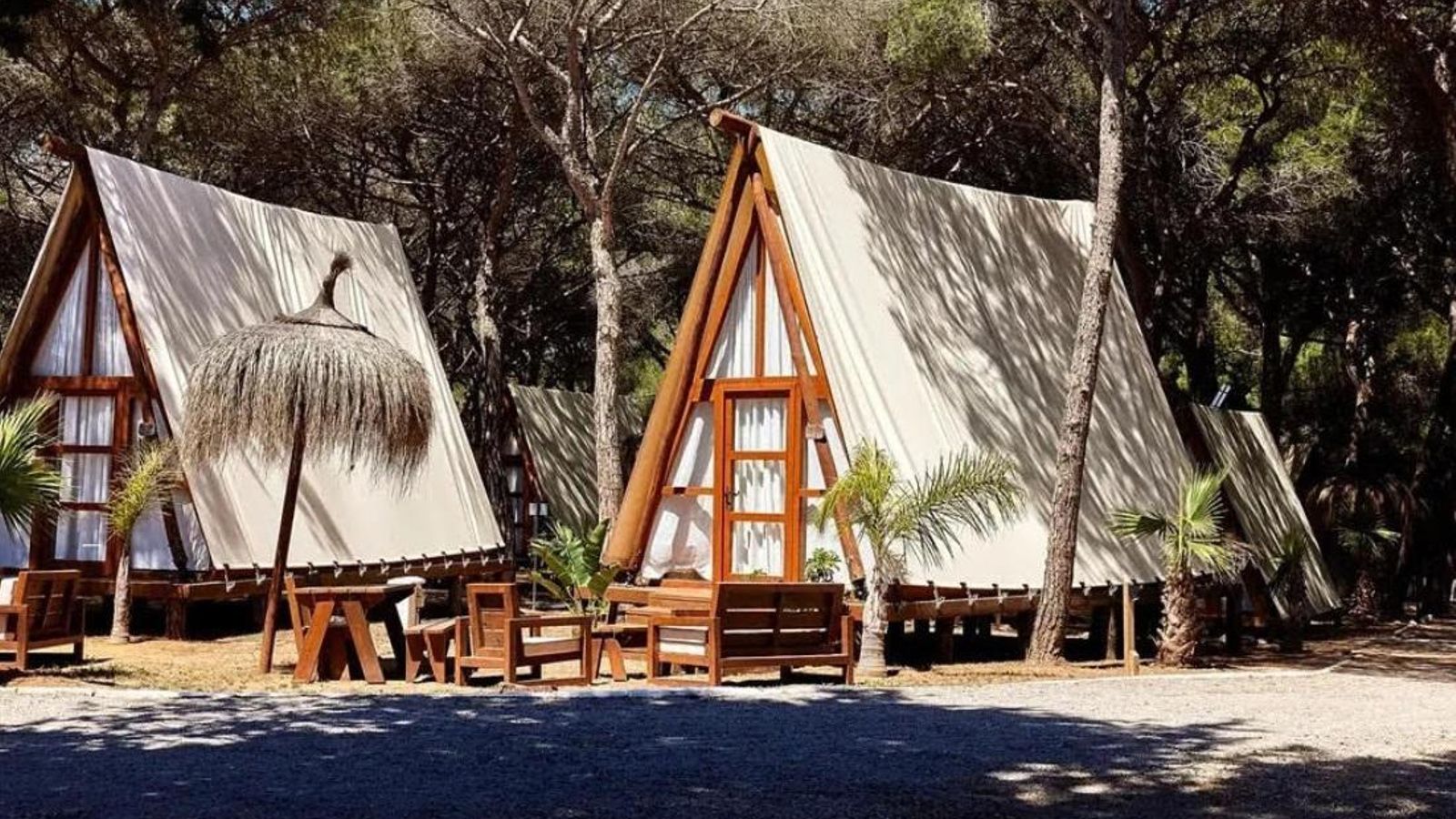 Algunos de los alojamientos de Taiga Conil