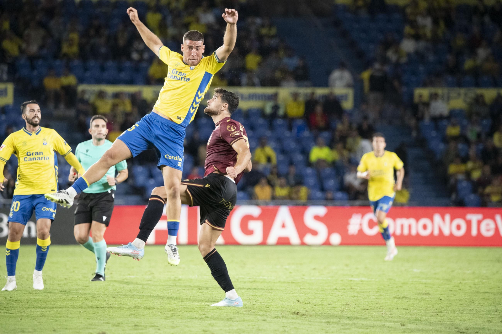 Partido Las Palmas-Cádiz de la octava jornada de Liga.