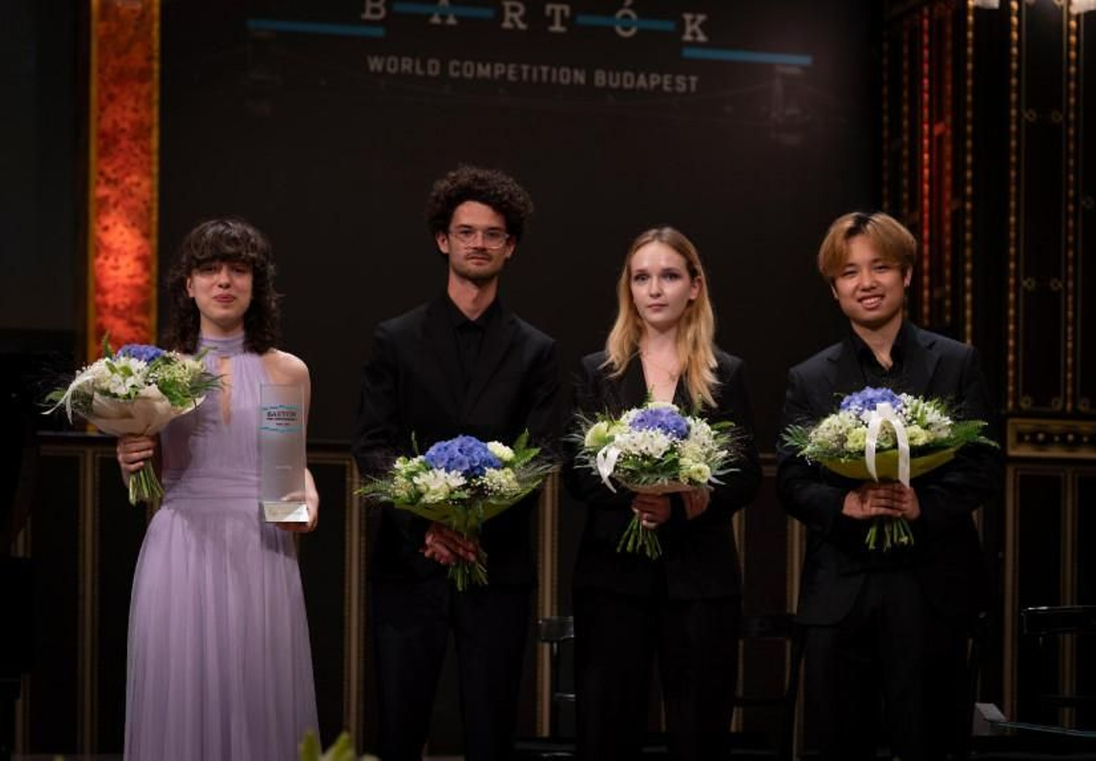 El jerezano Gorka Plada, segundo por la izquierda, junto al resto de finalistas.