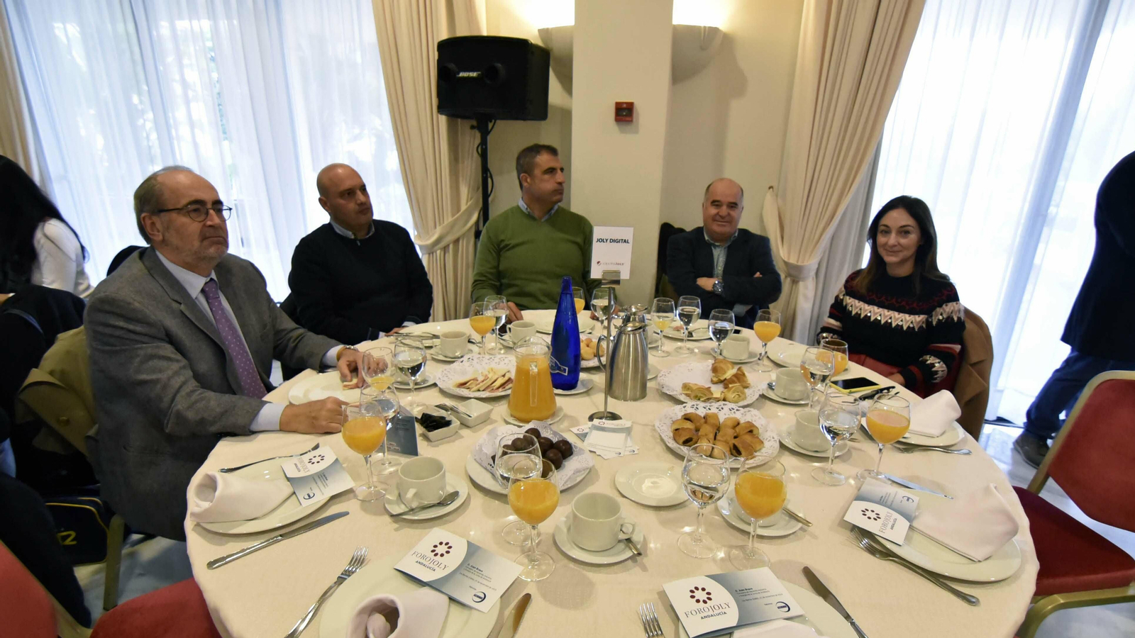 Las mejores fotos del Foro Joly con Juan Bravo