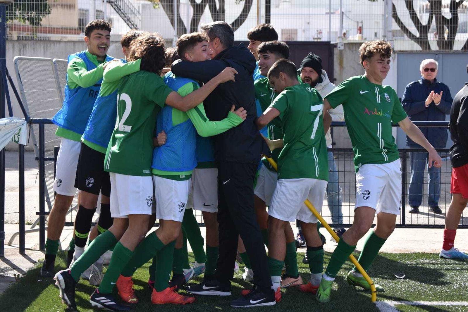 Andalucía sub-16 ha ganado a Madrid 2-1 con un tanto de penalti en los últimos minutos.
