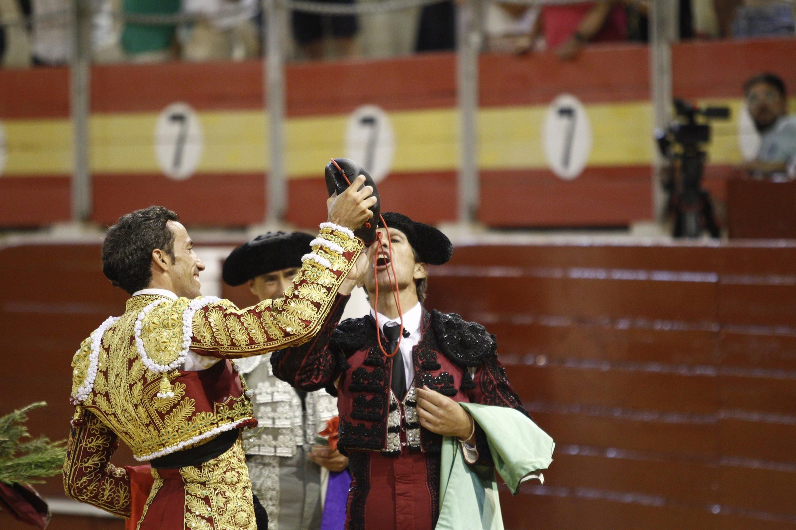 Las mejores imágenes de los toreros Fortes, Juan Ortega y David de Miranda en la Feria de Almería 2025