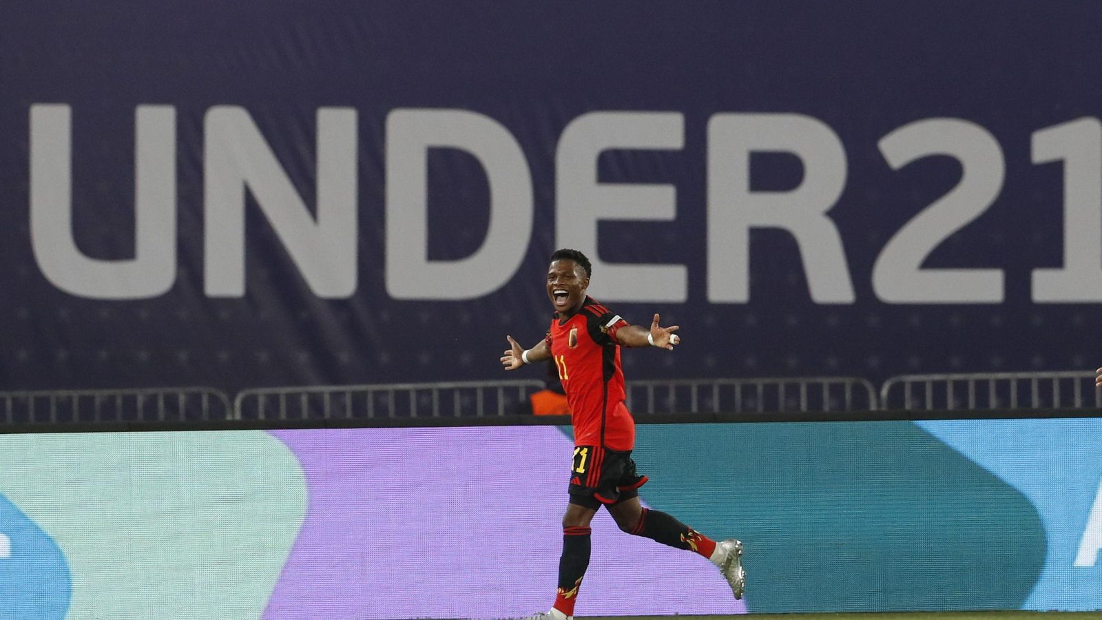 Ramazani en un encuentro con la sub-21 de Bélgica