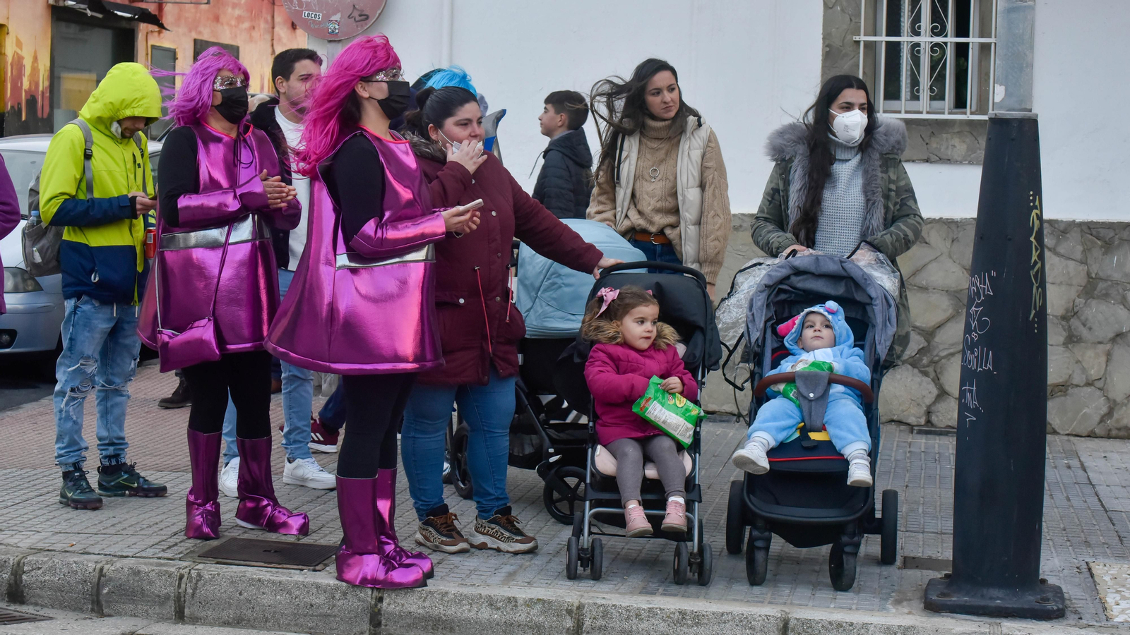 Fotos del pasacalles de Carnaval en Tarifa