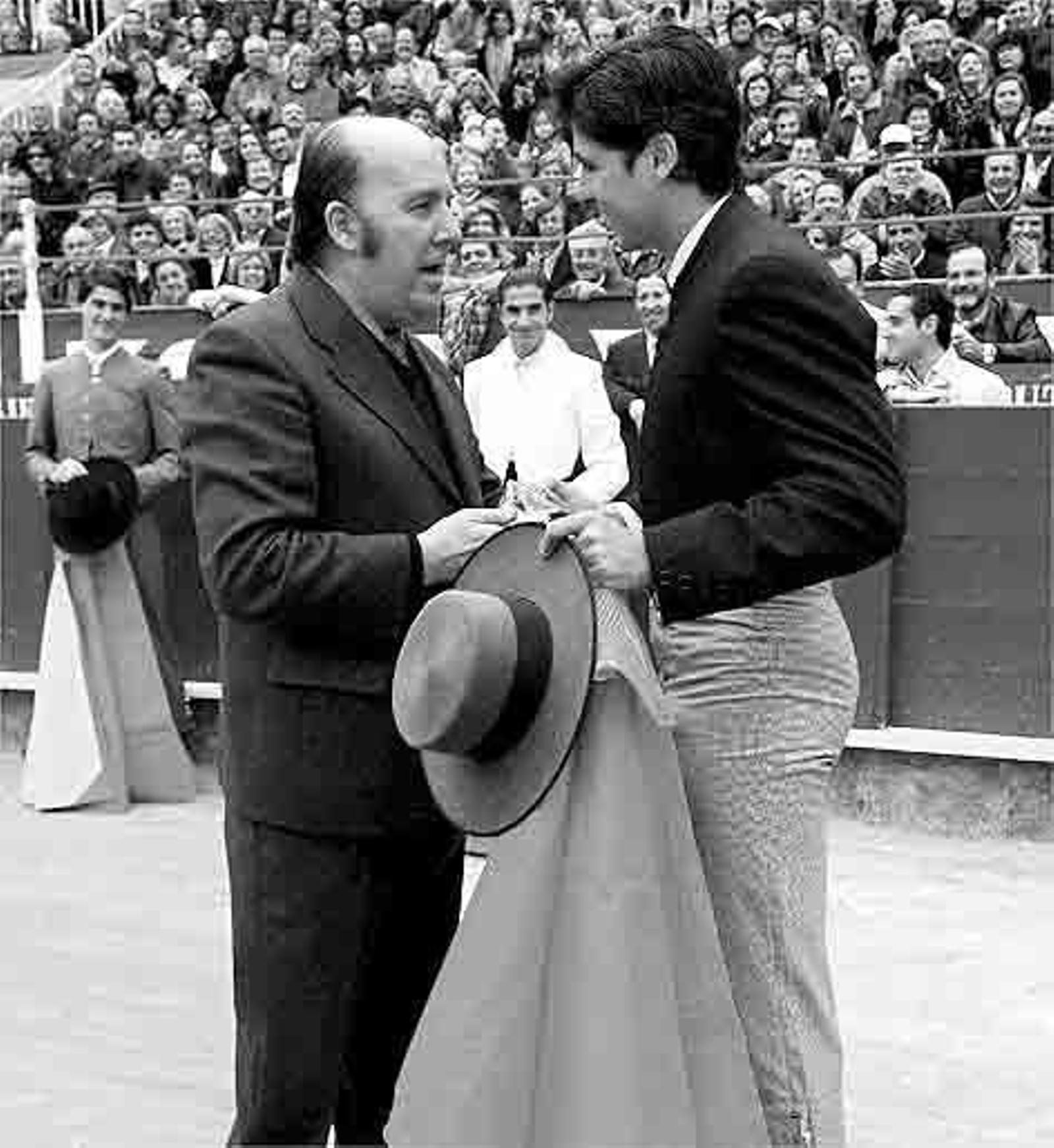 Chiquito en una corrida toros benéfica en Málaga junto a Francisco Rivera Ordóñez