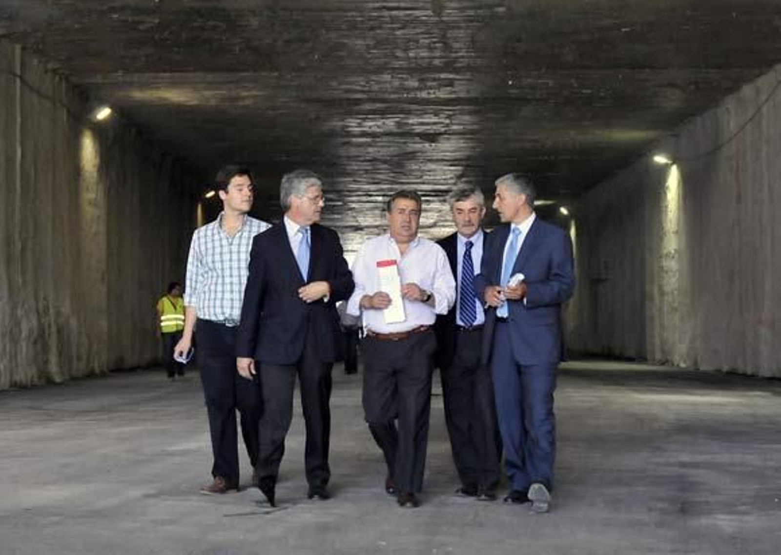 El Ayuntamiento "acorta plazos" para abrir los pasos subterráneos