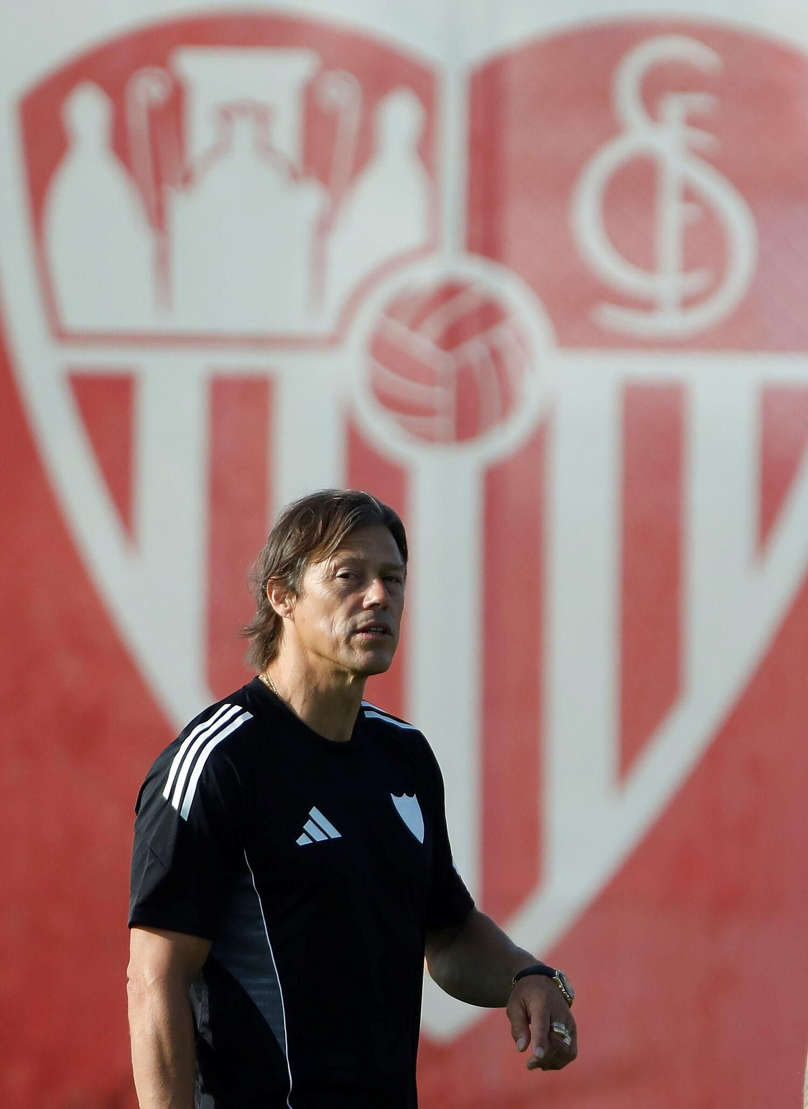 Las fotos del primer entrenamiento del Sevilla FC de la temporada 2025/2026