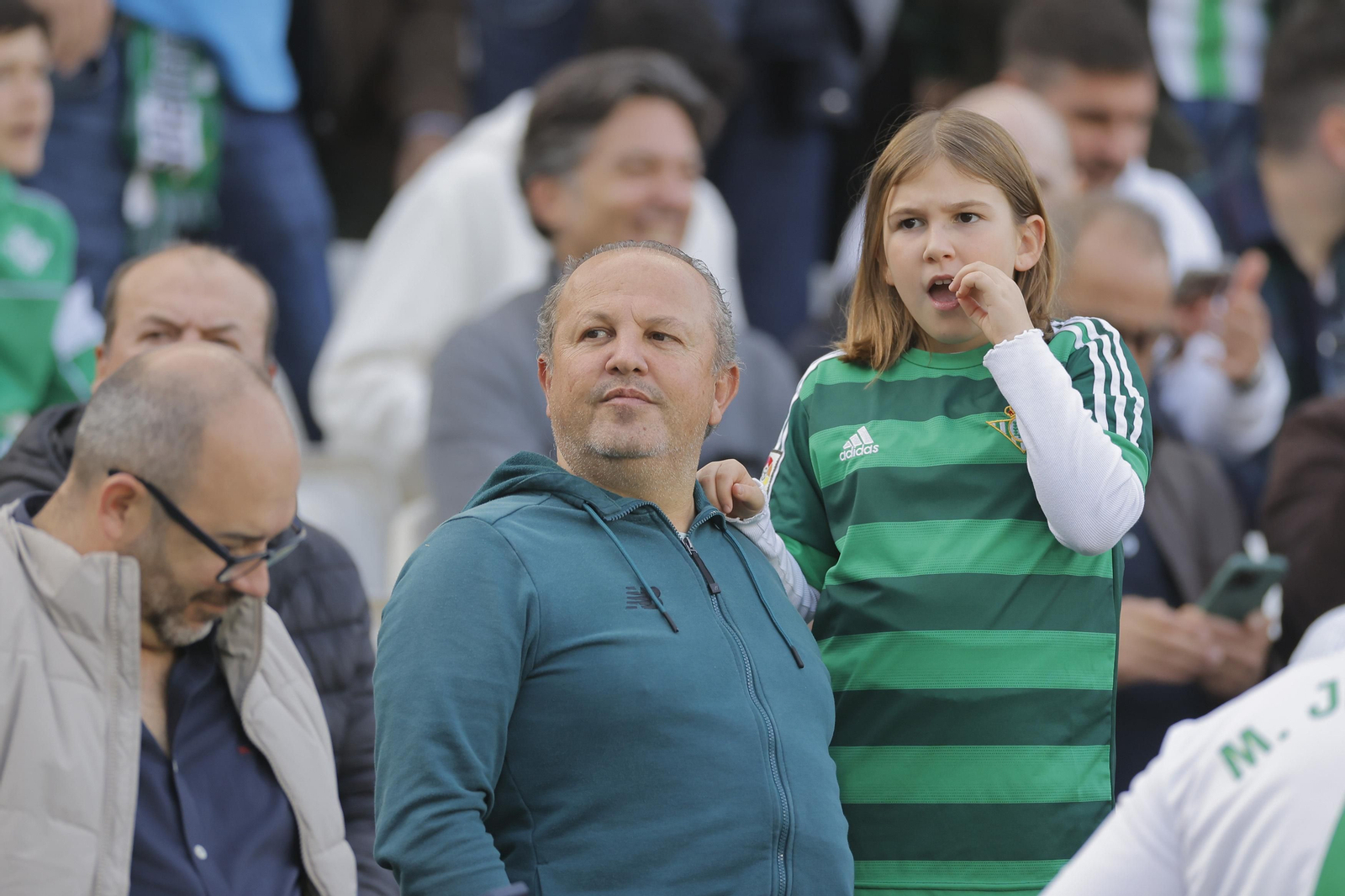 Búscate en las fotos del Betis-Real Madrid