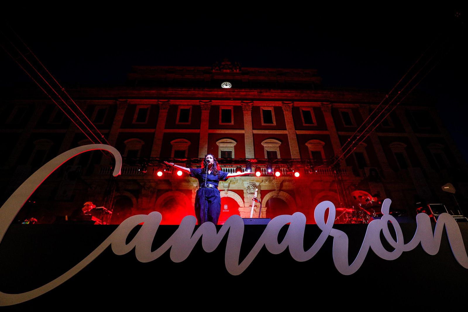 Imágenes del homenaje a Camarón en San Fernando: concierto de La Tremendita y Califato 3/4