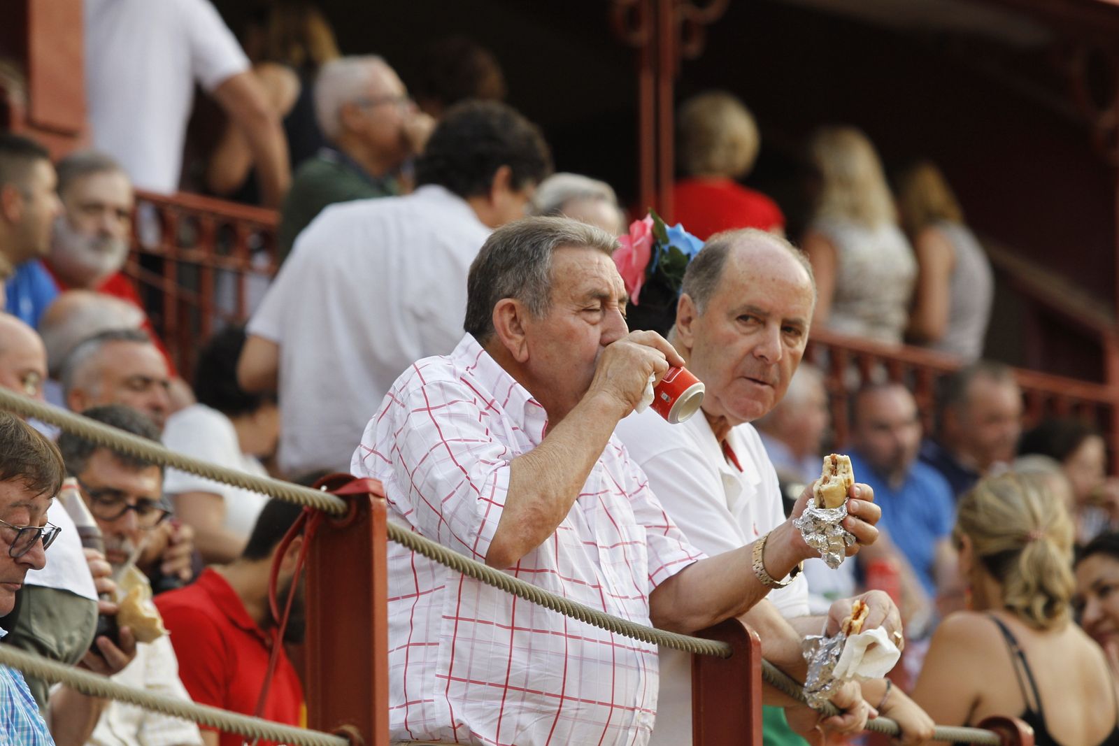 Fotogalería corrida toros Feria Santa Ana-Roquetas de Mar-El Juli-Perera-Aguado