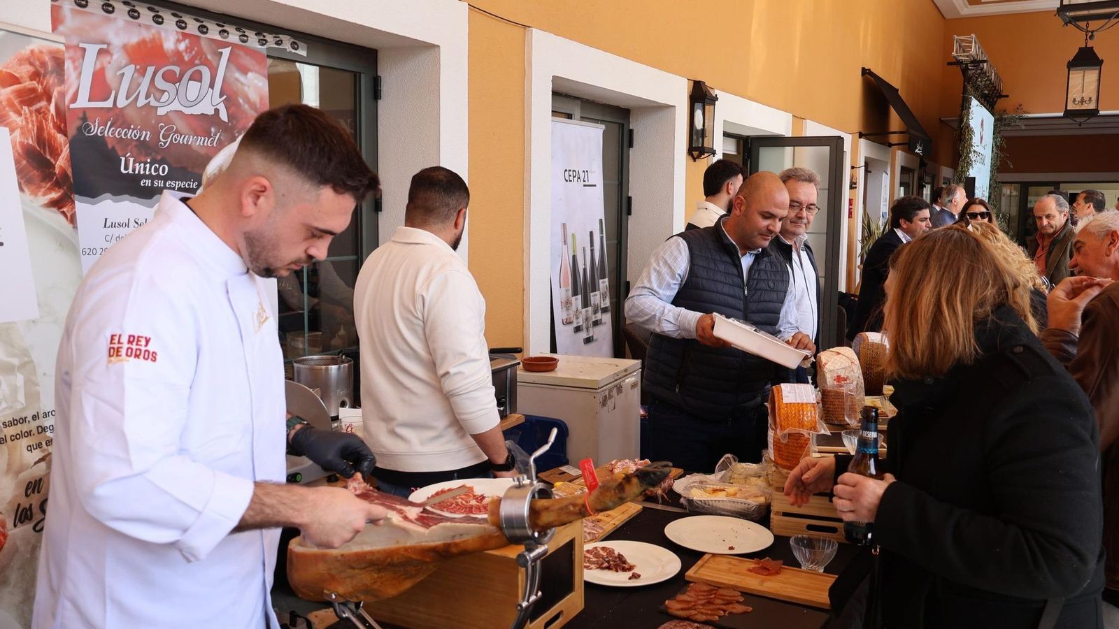 Instántanea del III Salón del Vino y la Gastronomía.