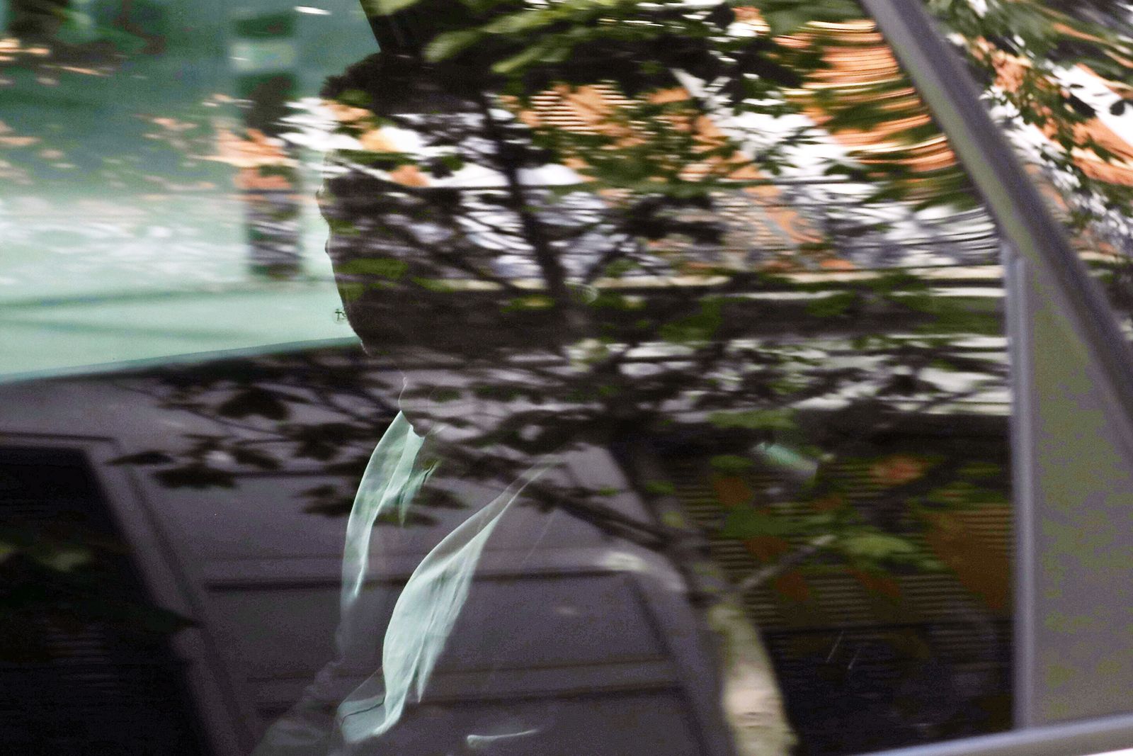 Ignacio Gonzalez, a su llegada a la sede de la AN en un vehículo de la Guardia Civil.