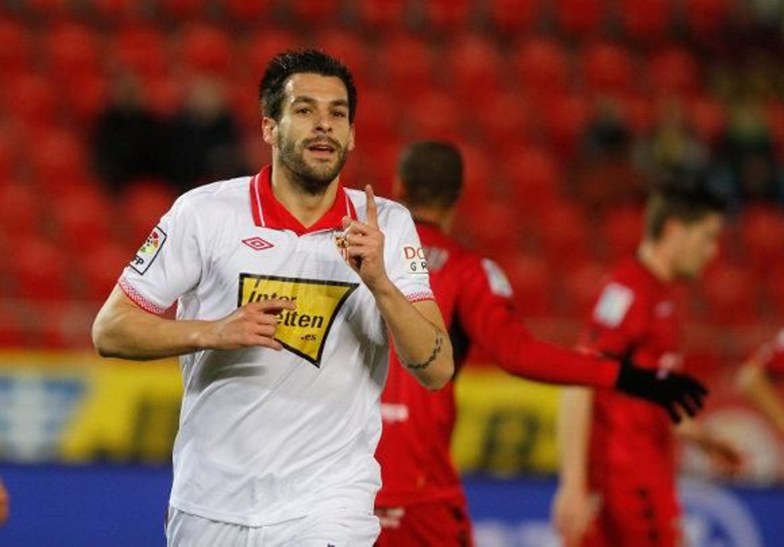 Negredo: "Si no estamos unidos vendrán más problemas todavía"