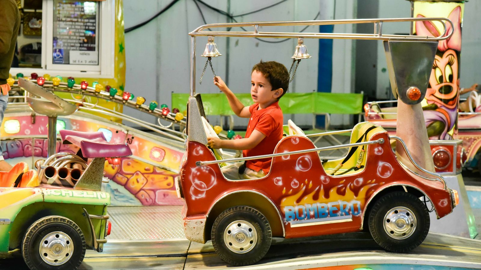 Jueves de Feria de la Línea en imagenes