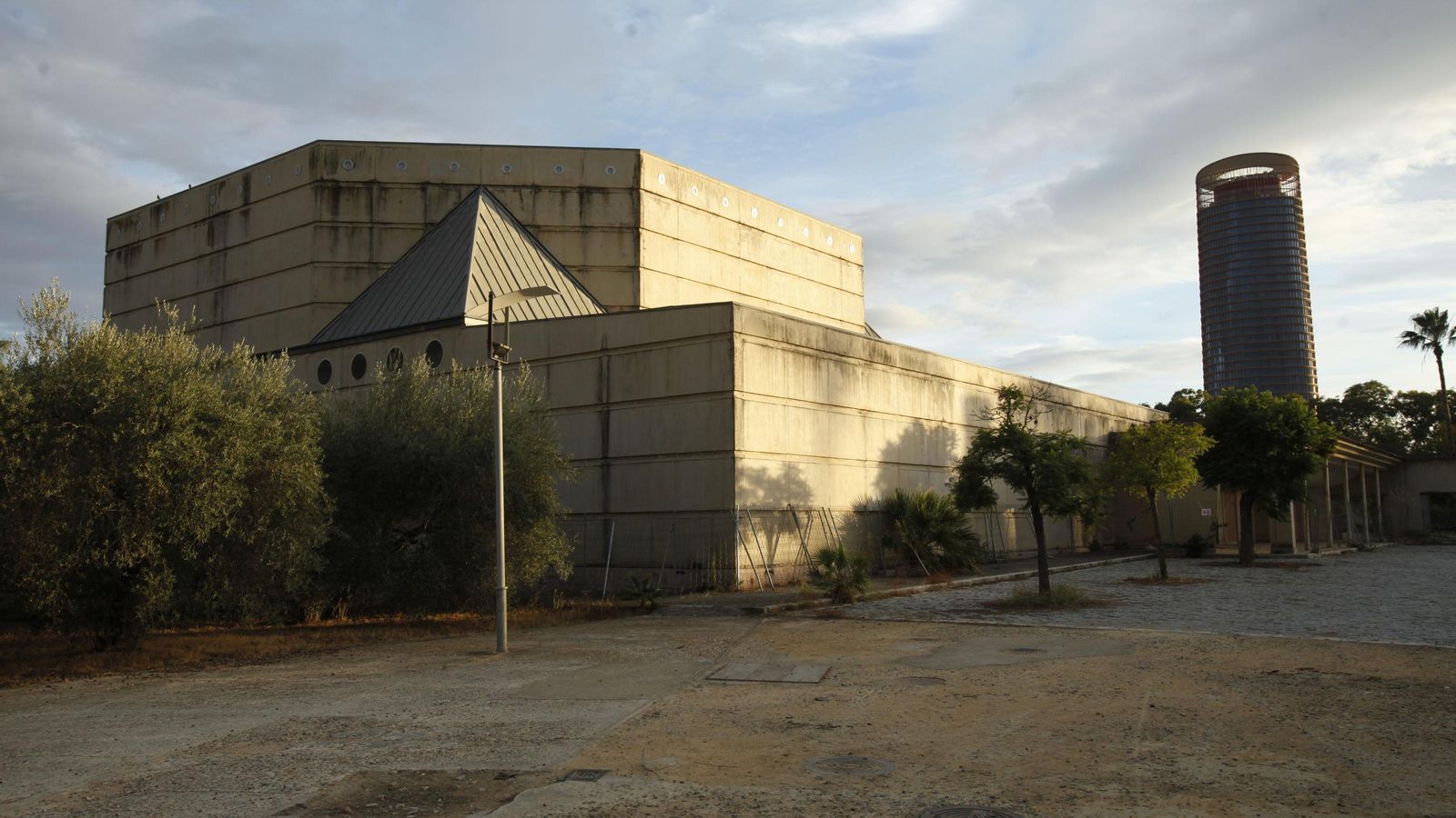 El Pabellón del siglo XV ligado al Centro Andaluz de Arte Contemporáneo.