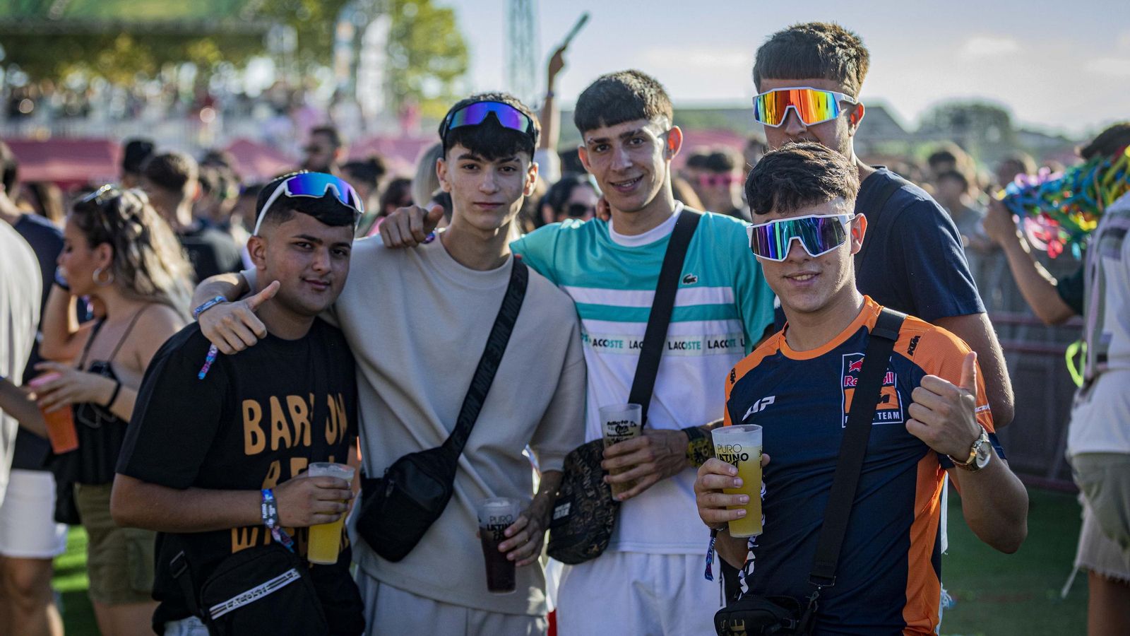 Búscate en las imágenes del jueves de Puro Latino 2024 en El Puerto